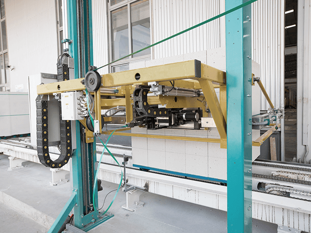 Strapping Machine